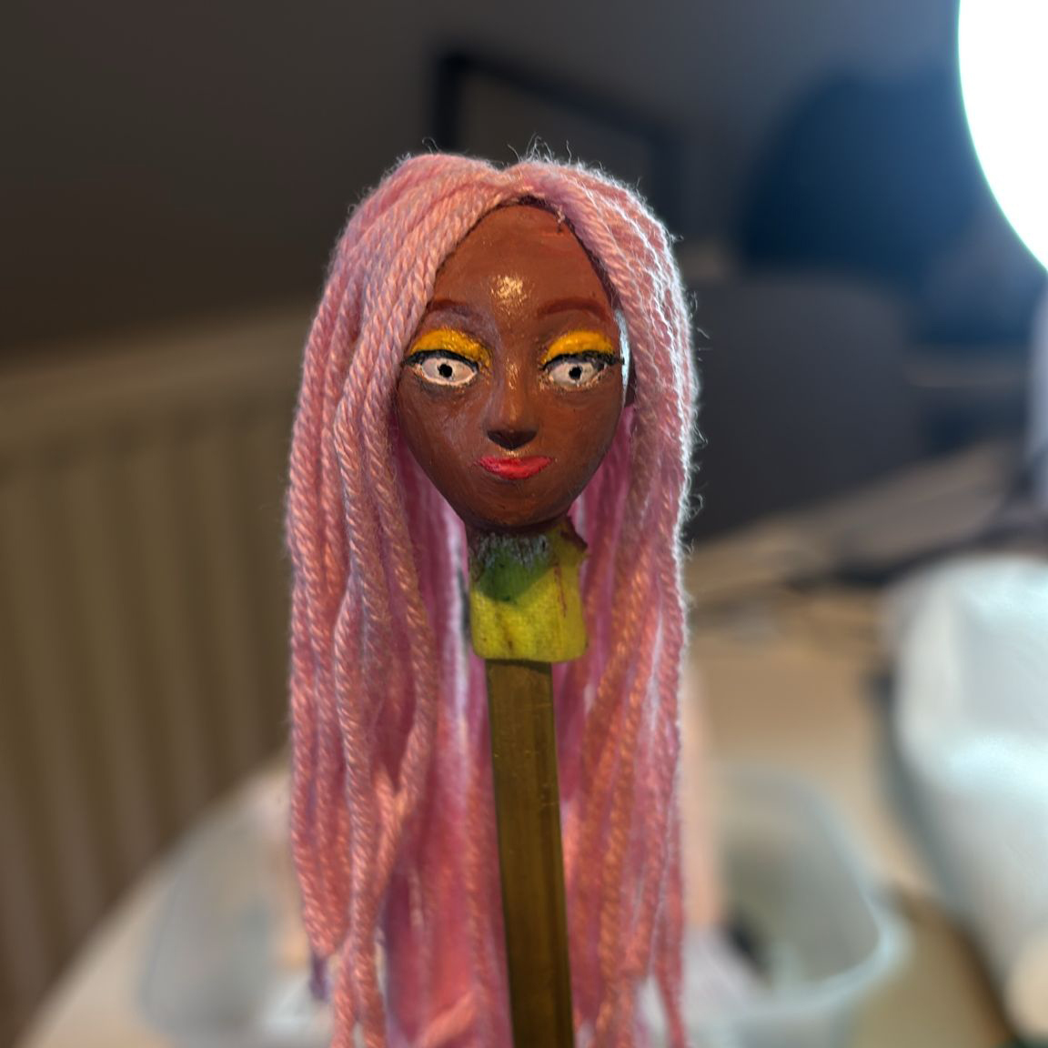 LEGS behind the scenes, Jade head paint test